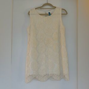 Off White Lace Detail Dress with Scallop Hem